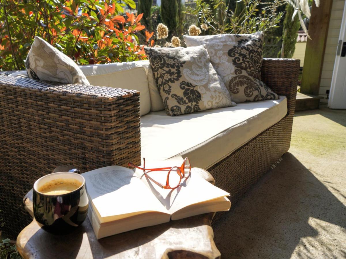 The Walnut, Meopham - A Private Retreat Rural Location Villa ภายนอก รูปภาพ