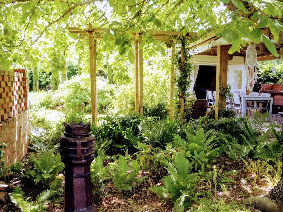 The Walnut, Meopham - A Private Retreat Rural Location Villa ภายนอก รูปภาพ