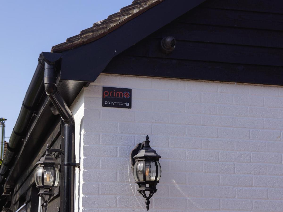 The Walnut, Meopham - A Private Retreat Rural Location Villa ภายนอก รูปภาพ